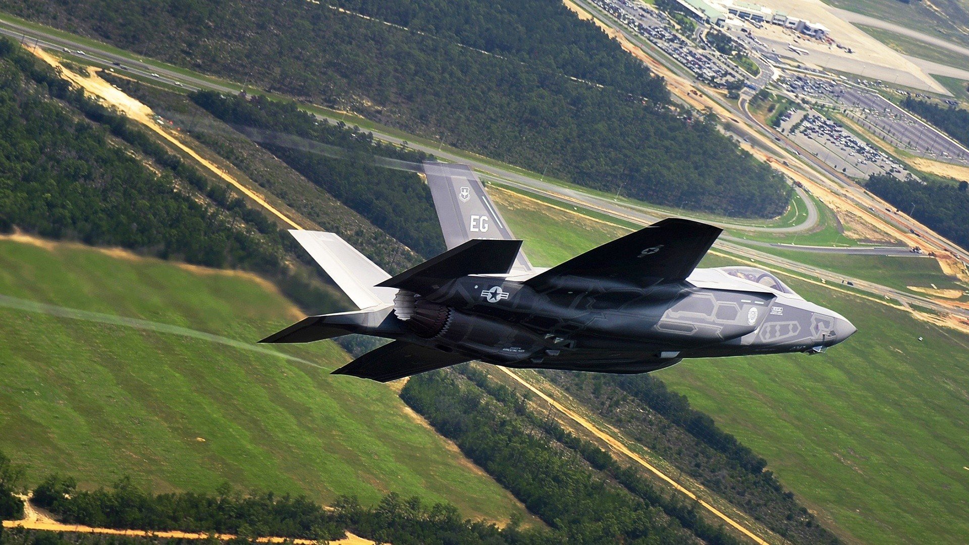 开云体育-媒体聚焦:名家评论解读赛场战术变化