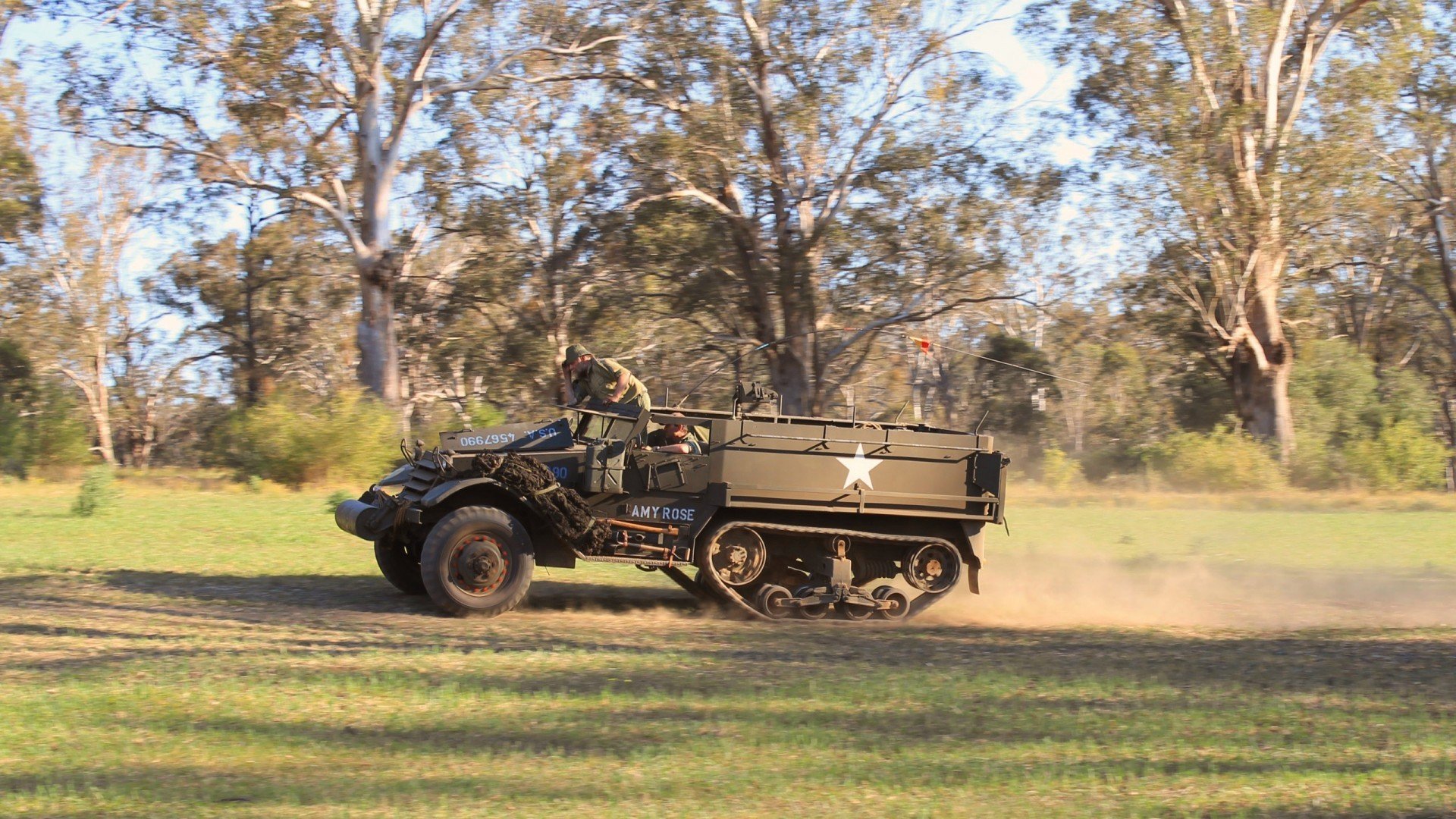 开云kaiyun-“马科斯·莫奇的全场防守表现，帮助美洲狮队在世界赛场上占领一席之地”