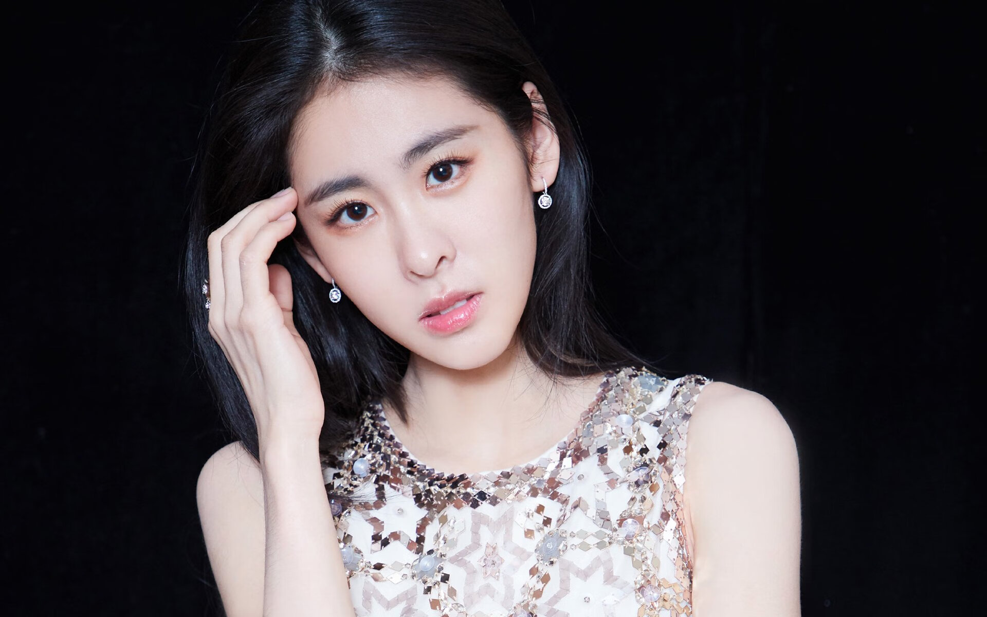 Kaiyun(中国)开云-女子仰泳荷兰选手力压强敌,电影仰泳女主角