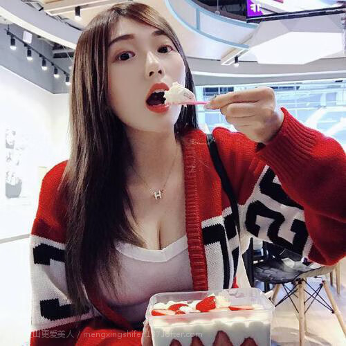 kaiyun体育综合-湖人赛前动员现场照片曝光充满斗志，湖人出场超燃