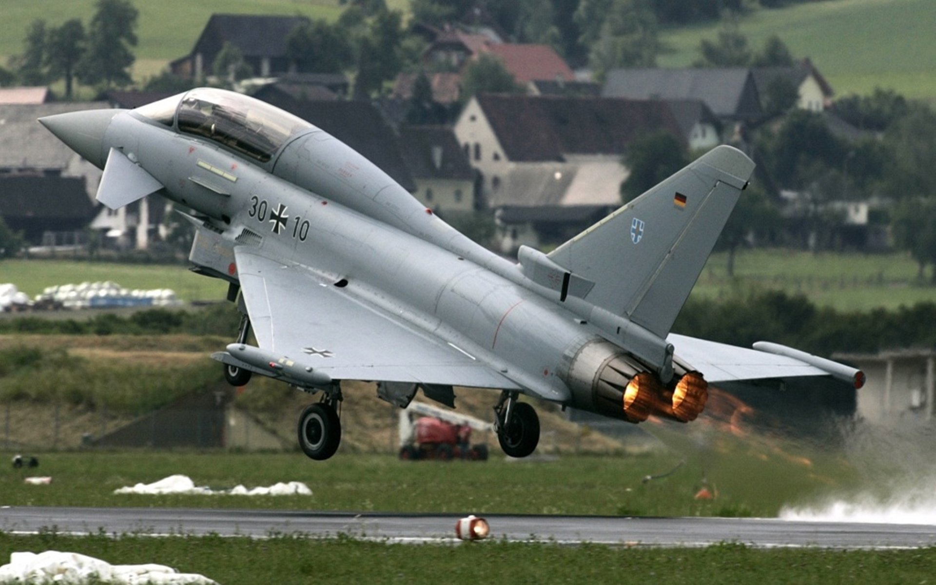 kaiyun开云·官方网站-艾比·德尔福：稳定的防守使南非队保持全场优势，比尔和艾德